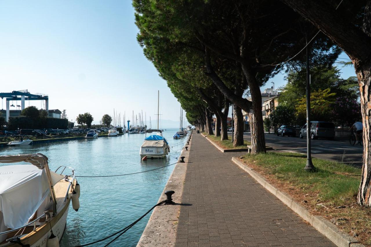 Sweet Home Lungolago Garibaldi Peschiera del Garda Zewnętrze zdjęcie