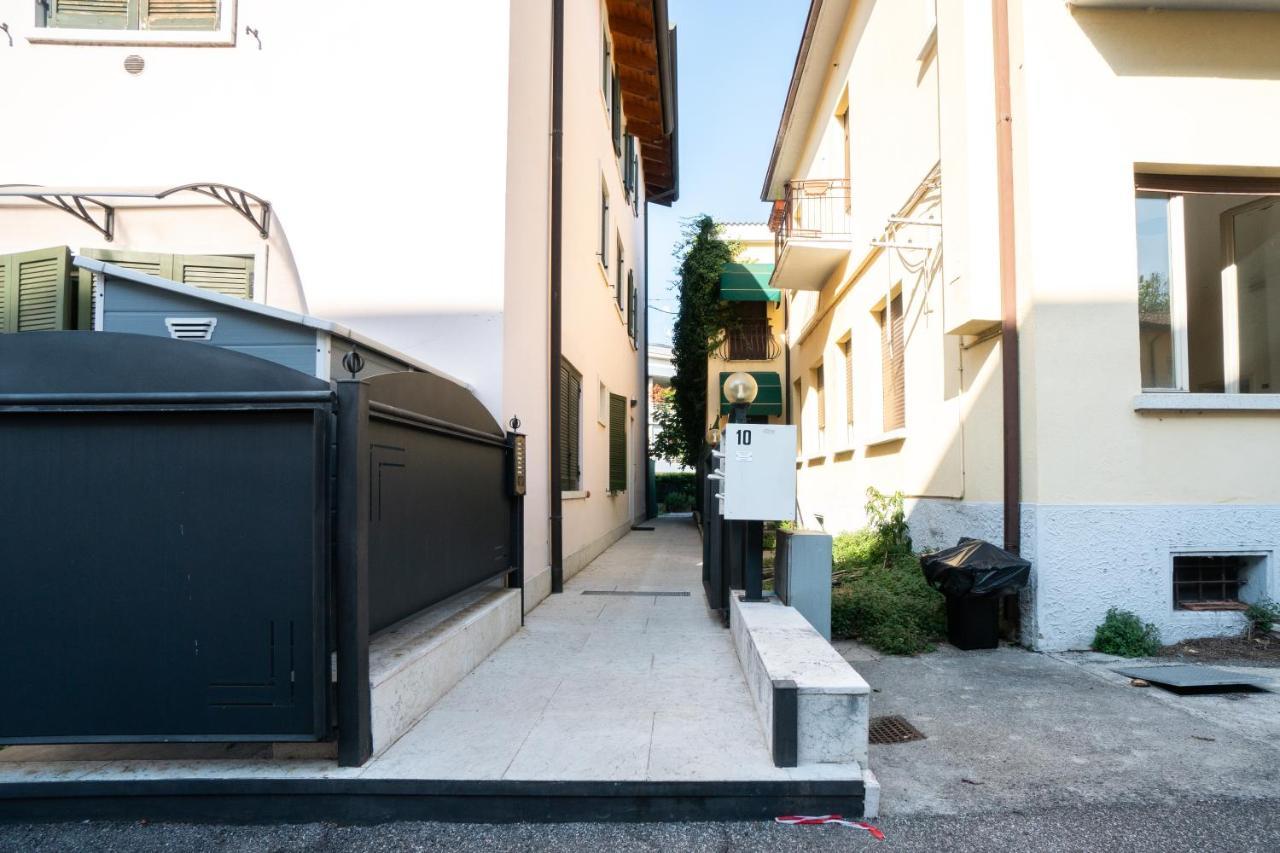 Sweet Home Lungolago Garibaldi Peschiera del Garda Zewnętrze zdjęcie